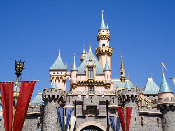 Disneyland Travel Hacks