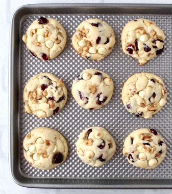 How to Make Easy Cranberry White Chocolate Walnut Cookies