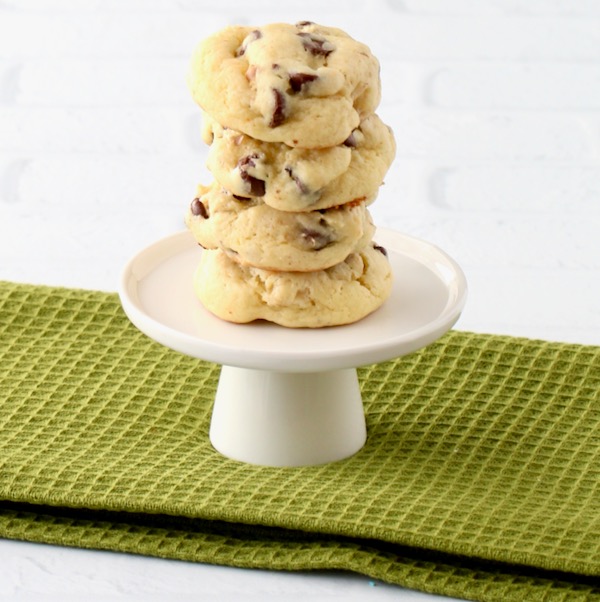 Walnut Chocolate Chip Cookies